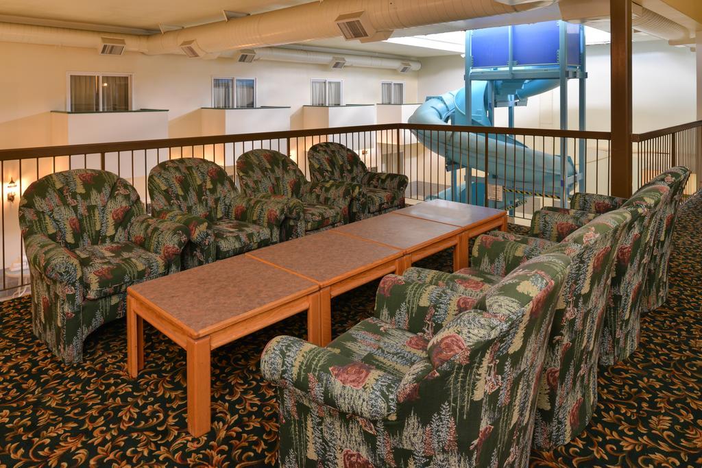 Canadas Best Value Inn Valemount Exterior foto